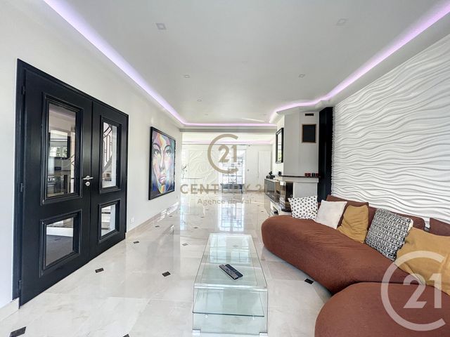 maison à vendre - 7 pièces - 164.47 m2 - CHAMPS SUR MARNE - 77 - ILE-DE-FRANCE - Century 21 Agence Du Val