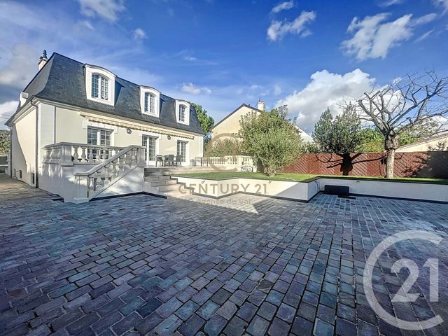 maison à vendre - 7 pièces - 164.47 m2 - CHAMPS SUR MARNE - 77 - ILE-DE-FRANCE - Century 21 Agence Du Val