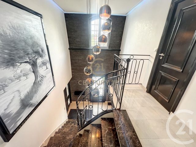 maison à vendre - 7 pièces - 164.47 m2 - CHAMPS SUR MARNE - 77 - ILE-DE-FRANCE - Century 21 Agence Du Val