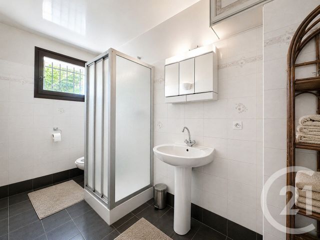 maison à vendre - 6 pièces - 140.24 m2 - CHAMPS SUR MARNE - 77 - ILE-DE-FRANCE - Century 21 Agence Du Val