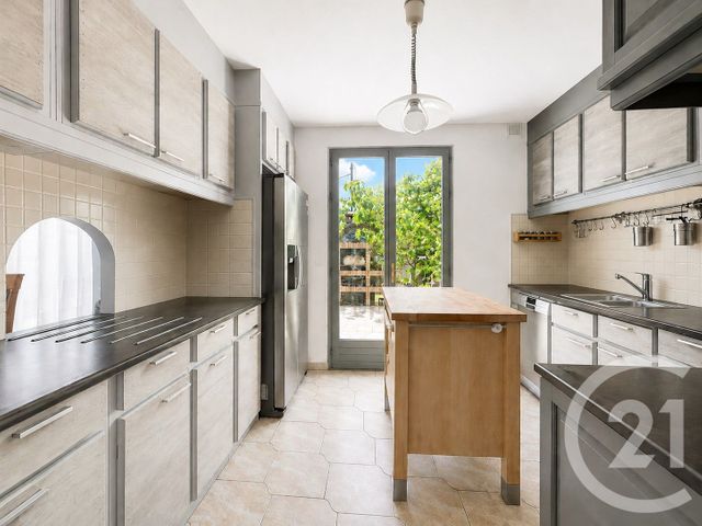 maison à vendre - 6 pièces - 140.24 m2 - CHAMPS SUR MARNE - 77 - ILE-DE-FRANCE - Century 21 Agence Du Val