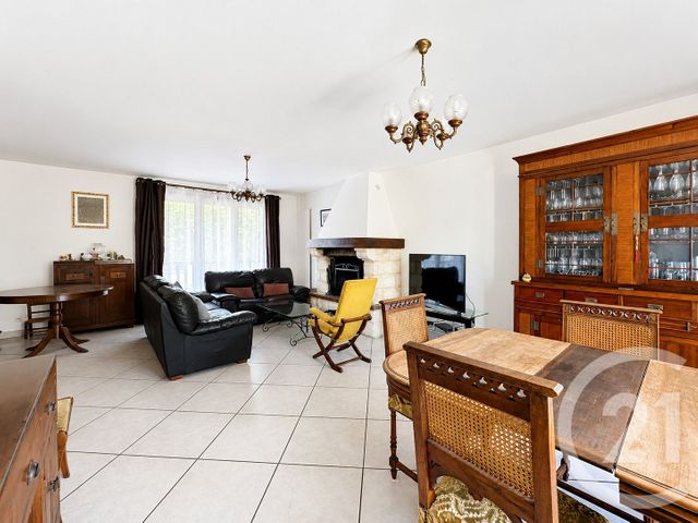 maison à vendre - 6 pièces - 140.24 m2 - CHAMPS SUR MARNE - 77 - ILE-DE-FRANCE - Century 21 Agence Du Val