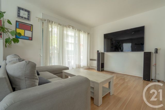 Appartement F3 à vendre - 3 pièces - 59.04 m2 - CHAMPS SUR MARNE - 77 - ILE-DE-FRANCE - Century 21 Agence Du Val