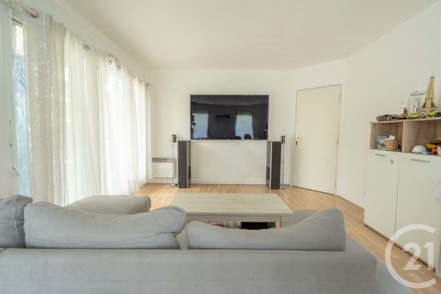 Appartement F3 à vendre - 3 pièces - 59.04 m2 - CHAMPS SUR MARNE - 77 - ILE-DE-FRANCE - Century 21 Agence Du Val