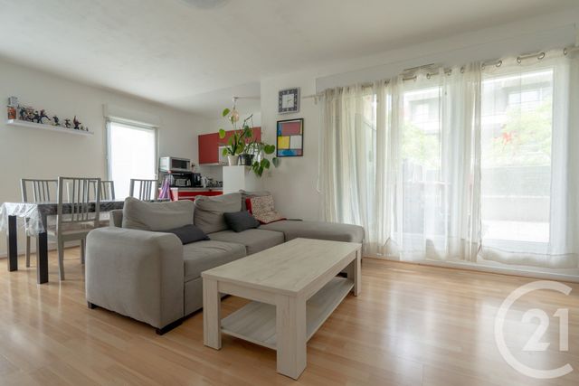 Appartement F3 à vendre - 3 pièces - 59.04 m2 - CHAMPS SUR MARNE - 77 - ILE-DE-FRANCE - Century 21 Agence Du Val