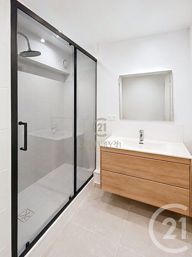 Appartement F4 à vendre - 4 pièces - 90.2 m2 - CHAMPS SUR MARNE - 77 - ILE-DE-FRANCE - Century 21 Agence Du Val