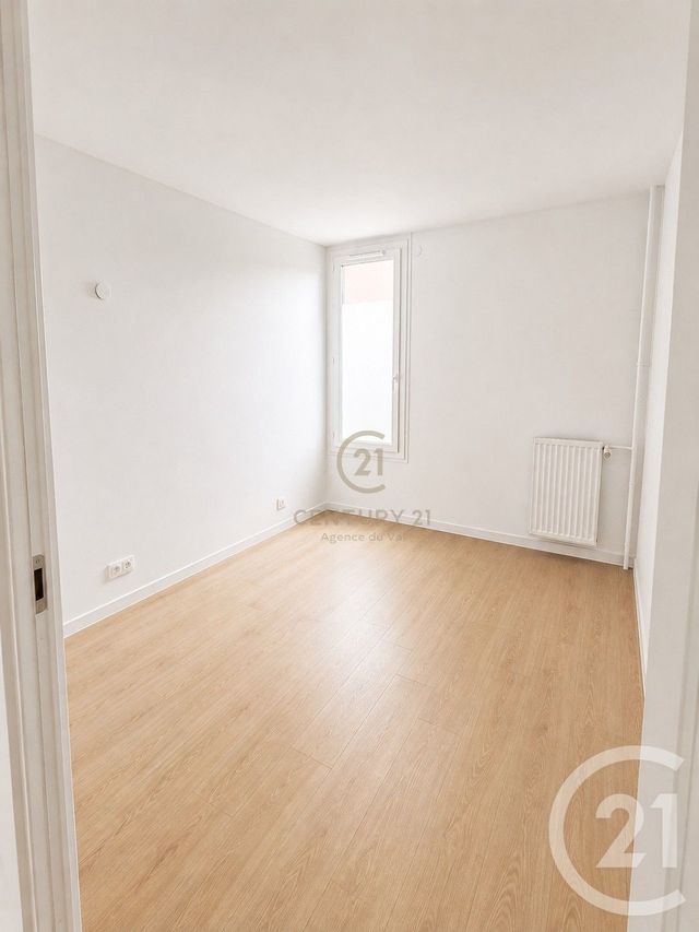 Appartement F4 à vendre - 4 pièces - 90.2 m2 - CHAMPS SUR MARNE - 77 - ILE-DE-FRANCE - Century 21 Agence Du Val