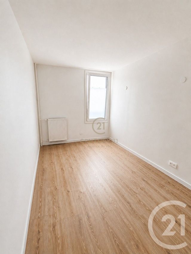 Appartement F4 à vendre - 4 pièces - 90.2 m2 - CHAMPS SUR MARNE - 77 - ILE-DE-FRANCE - Century 21 Agence Du Val