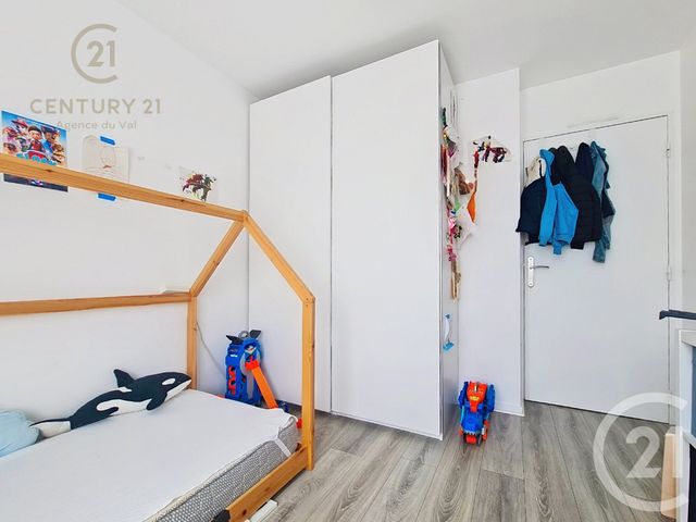 Appartement F4 à louer - 4 pièces - 77.88 m2 - CHAMPS SUR MARNE - 77 - ILE-DE-FRANCE - Century 21 Agence Du Val