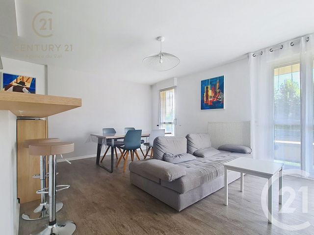 Appartement F4 à louer - 4 pièces - 77.88 m2 - CHAMPS SUR MARNE - 77 - ILE-DE-FRANCE - Century 21 Agence Du Val