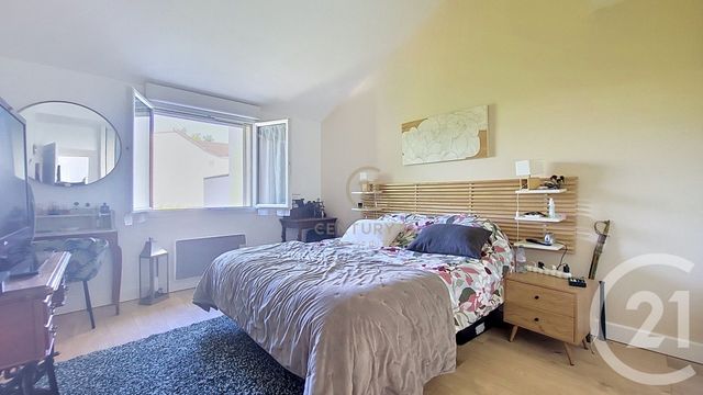 maison à vendre - 5 pièces - 110.66 m2 - CHAMPS SUR MARNE - 77 - ILE-DE-FRANCE - Century 21 Agence Du Val