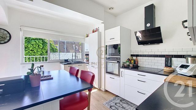 maison à vendre - 5 pièces - 110.66 m2 - CHAMPS SUR MARNE - 77 - ILE-DE-FRANCE - Century 21 Agence Du Val