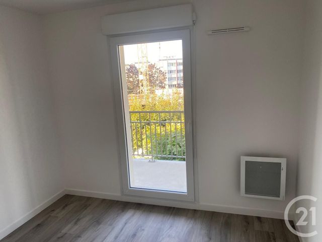 Appartement F2 à louer - 2 pièces - 49.35 m2 - 93 - ILE-DE-FRANCE - Century 21 Agence Du Val