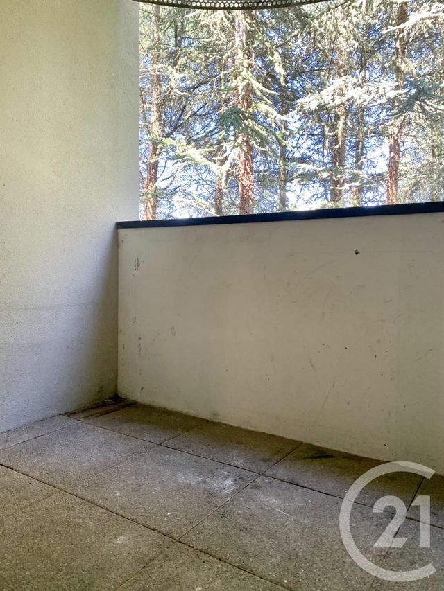 Appartement F2 à louer - 2 pièces - 30.63 m2 - LOGNES - 77 - ILE-DE-FRANCE - Century 21 Agence Du Val