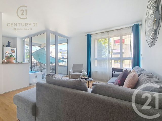 Appartement F3 à louer - 3 pièces - 61.78 m2 - TORCY - 77 - ILE-DE-FRANCE - Century 21 Agence Du Val