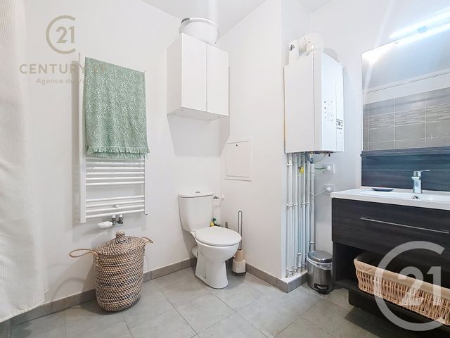 Appartement F3 à louer - 3 pièces - 61.78 m2 - TORCY - 77 - ILE-DE-FRANCE - Century 21 Agence Du Val