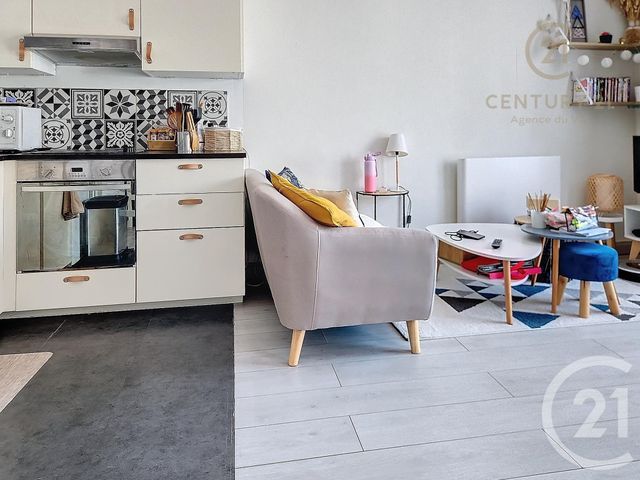 Appartement Studio à louer - 1 pièce - 30.28 m2 - DAMPMART - 77 - ILE-DE-FRANCE - Century 21 Agence Du Val