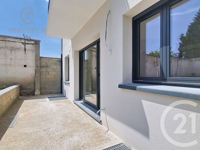 Appartement F3 à louer - 3 pièces - 64.79 m2 - CHAMPS SUR MARNE - 77 - ILE-DE-FRANCE - Century 21 Agence Du Val