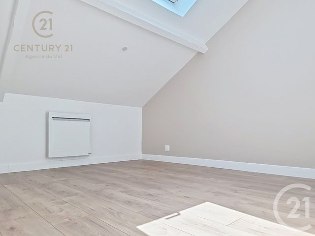 Appartement F2 à louer - 2 pièces - 27.42 m2 - CHAMPS SUR MARNE - 77 - ILE-DE-FRANCE - Century 21 Agence Du Val