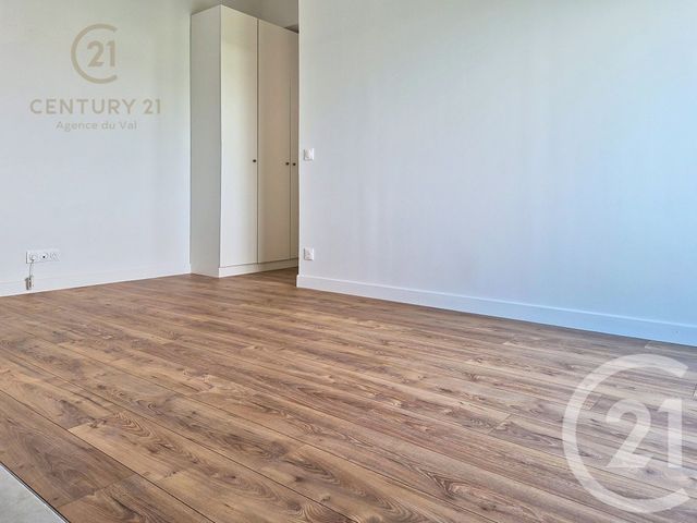 Appartement F2 à louer - 2 pièces - 24.15 m2 - CHAMPS SUR MARNE - 77 - ILE-DE-FRANCE - Century 21 Agence Du Val