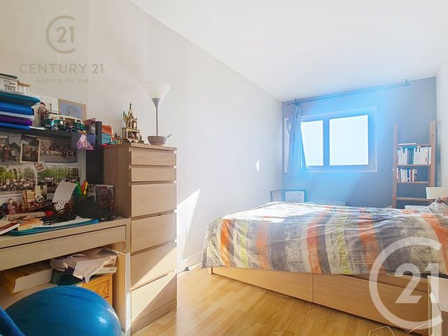 Appartement F3 à louer - 3 pièces - 74.5 m2 - CHELLES - 77 - ILE-DE-FRANCE - Century 21 Agence Du Val
