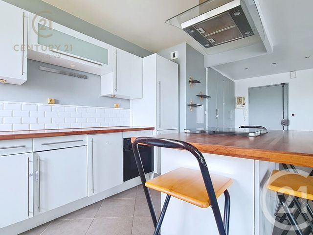 Appartement F3 à louer - 3 pièces - 74.5 m2 - CHELLES - 77 - ILE-DE-FRANCE - Century 21 Agence Du Val