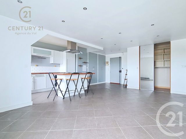 Appartement F3 à louer - 3 pièces - 74.5 m2 - CHELLES - 77 - ILE-DE-FRANCE - Century 21 Agence Du Val