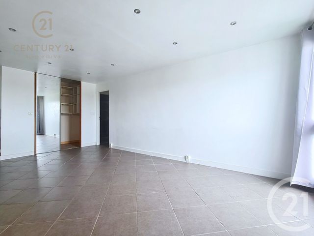 Appartement F3 à louer - 3 pièces - 74.5 m2 - CHELLES - 77 - ILE-DE-FRANCE - Century 21 Agence Du Val