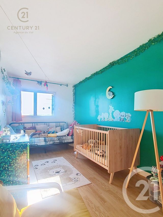 Appartement F3 à louer - 3 pièces - 74.5 m2 - CHELLES - 77 - ILE-DE-FRANCE - Century 21 Agence Du Val