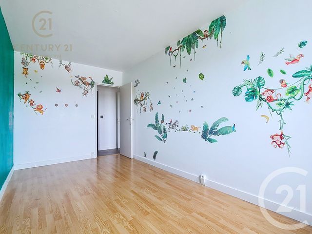 Appartement F3 à louer - 3 pièces - 74.5 m2 - CHELLES - 77 - ILE-DE-FRANCE - Century 21 Agence Du Val
