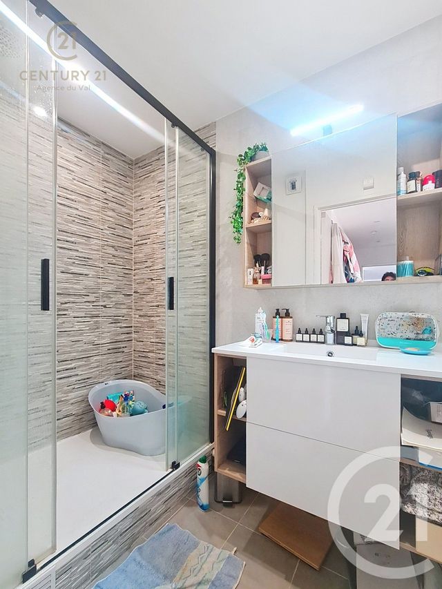 Appartement F3 à louer - 3 pièces - 74.5 m2 - CHELLES - 77 - ILE-DE-FRANCE - Century 21 Agence Du Val