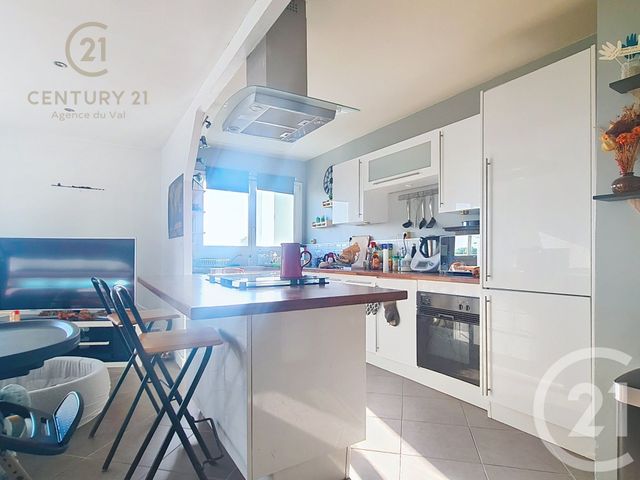 Appartement F3 à louer - 3 pièces - 74.5 m2 - CHELLES - 77 - ILE-DE-FRANCE - Century 21 Agence Du Val