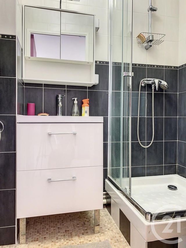Appartement Studio à louer - 1 pièce - 21.0 m2 - LAGNY SUR MARNE - 77 - ILE-DE-FRANCE - Century 21 Agence Du Val