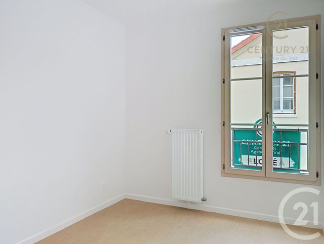 Appartement Local à louer - 3 pièces - 60.6 m2 - CHAMPS SUR MARNE - 77 - ILE-DE-FRANCE - Century 21 Agence Du Val