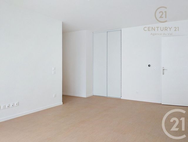 Appartement Local à louer - 3 pièces - 60.6 m2 - CHAMPS SUR MARNE - 77 - ILE-DE-FRANCE - Century 21 Agence Du Val