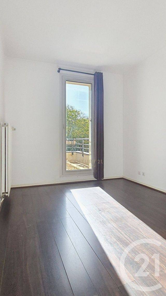 Appartement F2 à vendre - 2 pièces - 46.95 m2 - TORCY - 77 - ILE-DE-FRANCE - Century 21 Agence Du Val