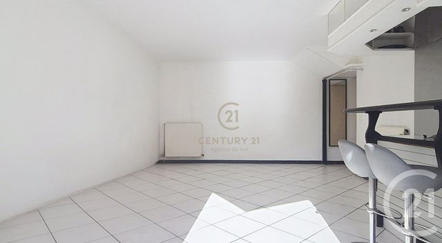 Appartement F2 à vendre - 2 pièces - 46.95 m2 - TORCY - 77 - ILE-DE-FRANCE - Century 21 Agence Du Val