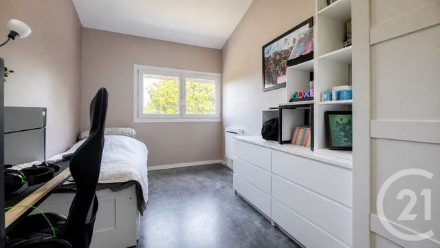 Appartement F4 à vendre - 4 pièces - 63.92 m2 - CHAMPS SUR MARNE - 77 - ILE-DE-FRANCE - Century 21 Agence Du Val
