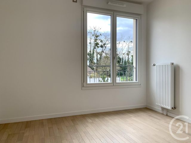 Appartement F3 à louer - 3 pièces - 63.14 m2 - VILLEJUIF - 94 - ILE-DE-FRANCE - Century 21 Agence Du Val