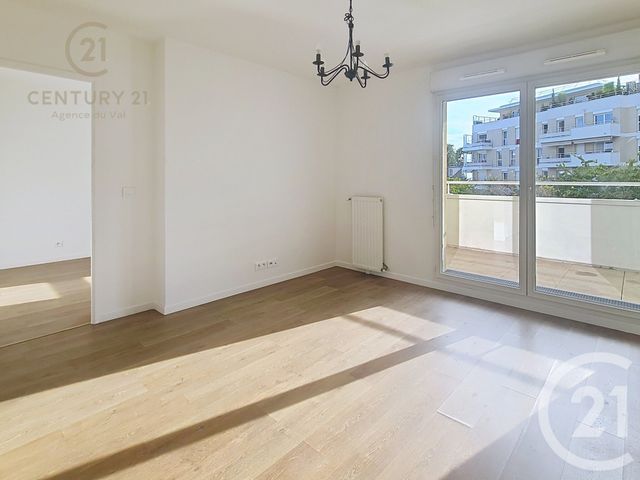 Appartement F2 à louer - 2 pièces - 41.34 m2 - CHELLES - 77 - ILE-DE-FRANCE - Century 21 Agence Du Val