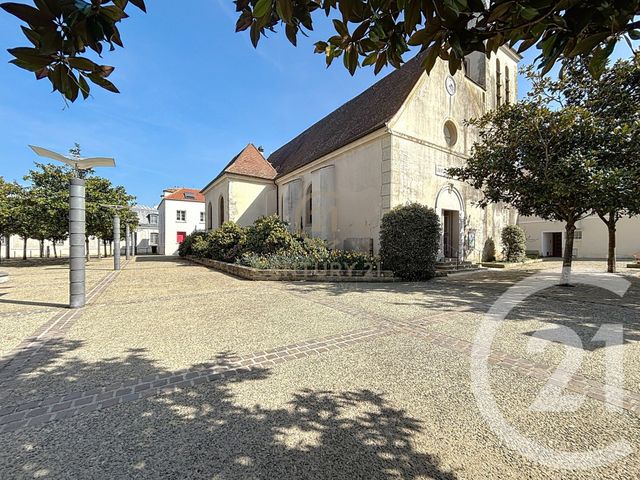 Appartement F2 à vendre - 2 pièces - 26.3 m2 - CHAMPS SUR MARNE - 77 - ILE-DE-FRANCE - Century 21 Agence Du Val