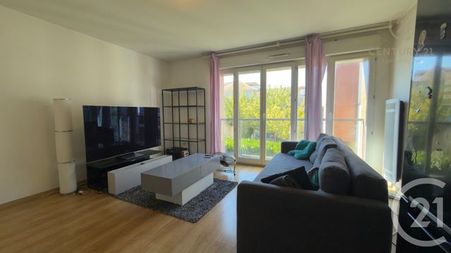Appartement F2 à louer - 2 pièces - 50.79 m2 - CHAMPS SUR MARNE - 77 - ILE-DE-FRANCE - Century 21 Agence Du Val