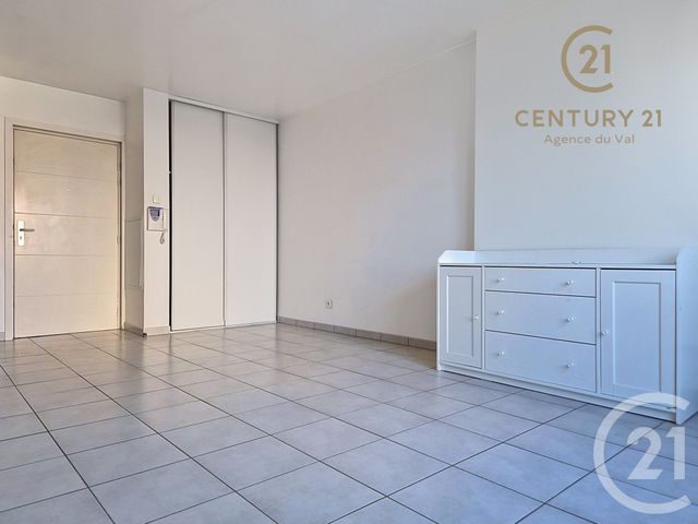 Appartement F2 à louer - 2 pièces - 40.26 m2 - DRANCY - 93 - ILE-DE-FRANCE - Century 21 Agence Du Val