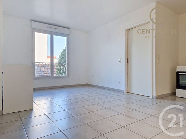 Appartement F2 à louer - 2 pièces - 40.26 m2 - DRANCY - 93 - ILE-DE-FRANCE - Century 21 Agence Du Val