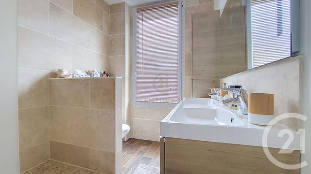 maison à vendre - 5 pièces - 126.11 m2 - CHAMPS SUR MARNE - 77 - ILE-DE-FRANCE - Century 21 Agence Du Val