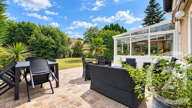 maison à vendre - 5 pièces - 126.11 m2 - CHAMPS SUR MARNE - 77 - ILE-DE-FRANCE - Century 21 Agence Du Val