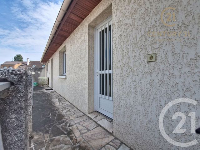 Appartement Studio à louer - 1 pièce - 26.75 m2 - CHAMPS SUR MARNE - 77 - ILE-DE-FRANCE - Century 21 Agence Du Val