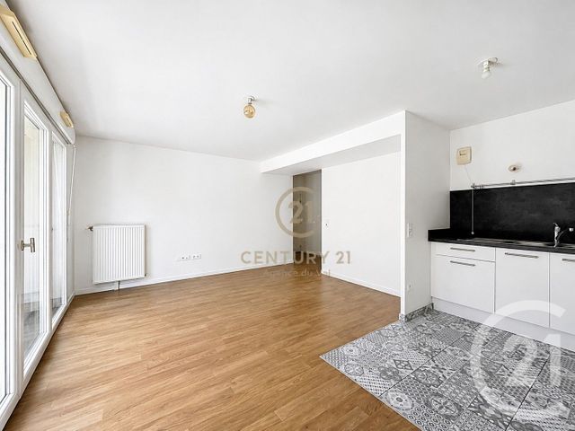 Appartement F3 à vendre - 3 pièces - 59.22 m2 - CHAMPS SUR MARNE - 77 - ILE-DE-FRANCE - Century 21 Agence Du Val