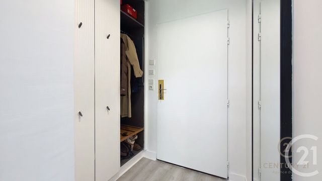 Appartement Studio à louer - 1 pièce - 29.39 m2 - LOGNES - 77 - ILE-DE-FRANCE - Century 21 Agence Du Val