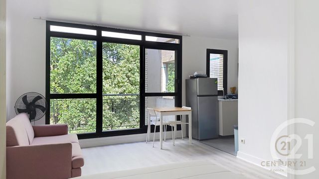 Appartement Studio à louer - 1 pièce - 29.39 m2 - LOGNES - 77 - ILE-DE-FRANCE - Century 21 Agence Du Val